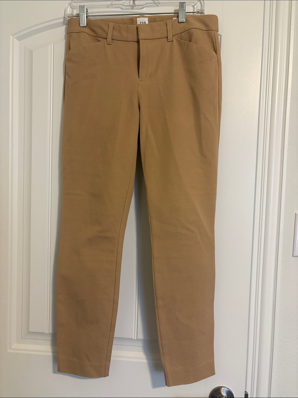 Gap Women’s Skinny Fit Tan Pants